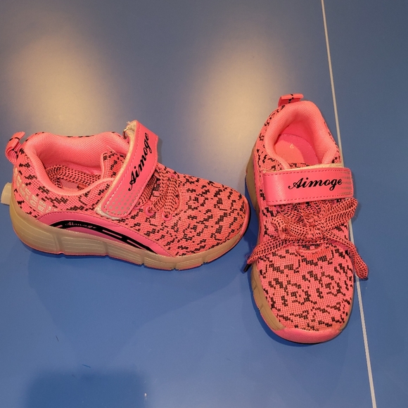 Light up roller skate sneakers - Picture 1 of 6